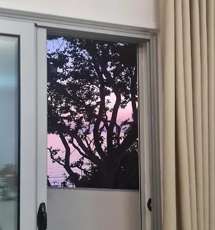 Apartment Blue Bay Beach Front Uji Ftohte *